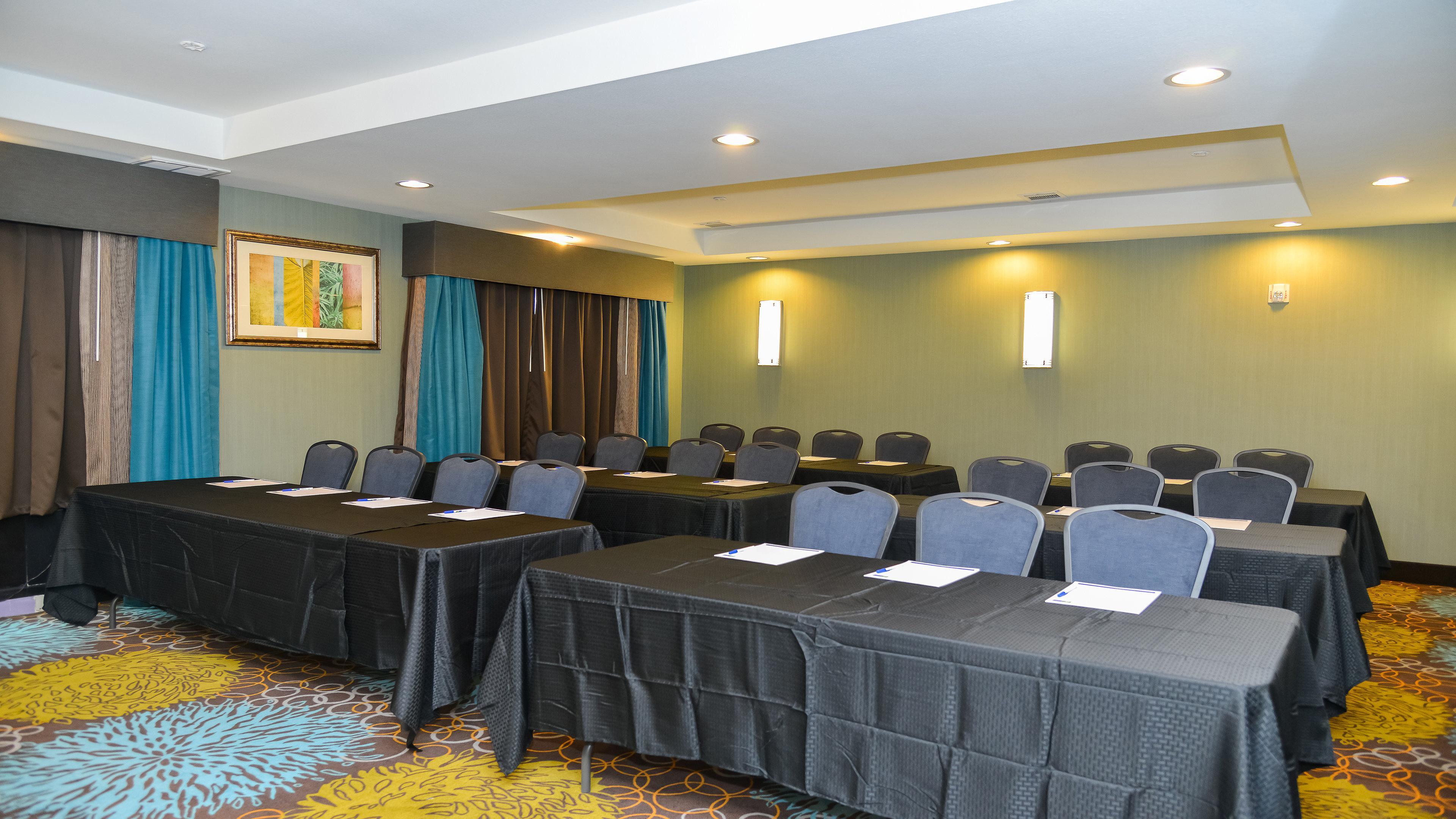 Holiday Inn Express Hotels & Suites Cuero By Ihg Екстериор снимка